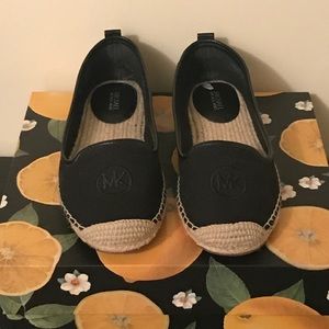 COPY - Michael Kors Espadrille Black!